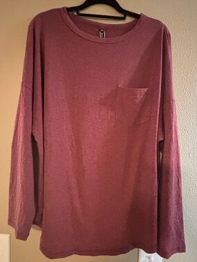 Soft Long-Sleeve Pocket Tee in Dusty Rose